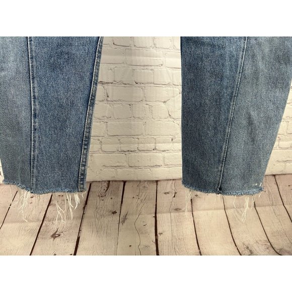 BDG Urban Outfitters Dad Slim Tapered Fit Light Wash Distressed Jeans (36 x 29) - Picture 13 of 13